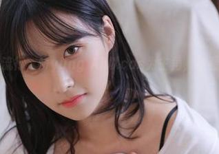 这一季网袜流行，Myung Ah以cos为主角，你看不看得过来？